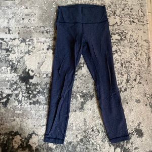 Lululemon leggings size 6